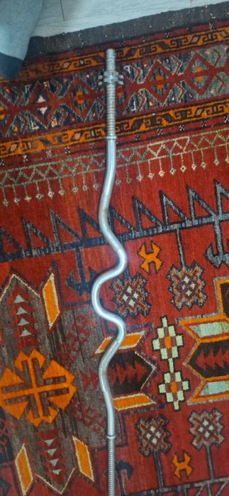 Срочно продам гантель и гриф
