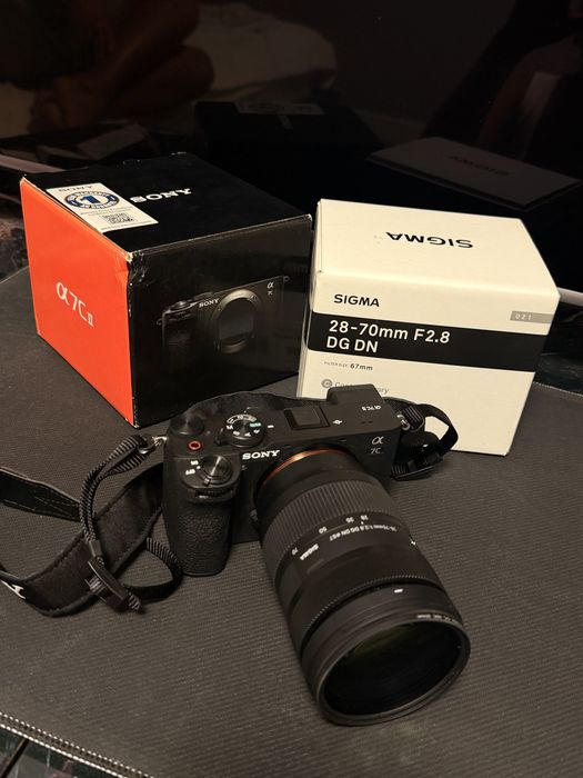 Sony A7C II фотокамера + Sigma 28-70