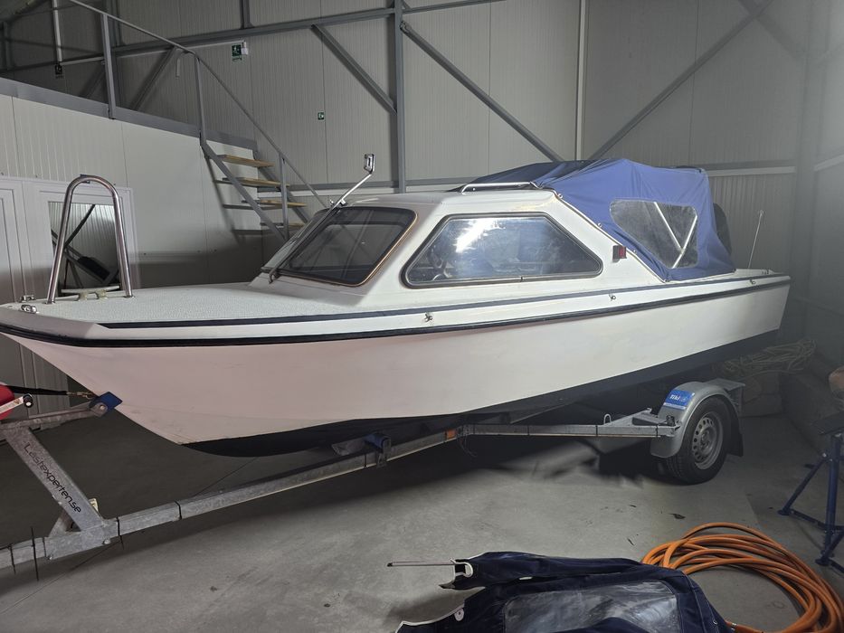 Barca +motor + peridoc