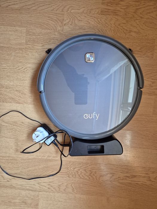 Aspirator robot smart  eufy RoboVac 11c
