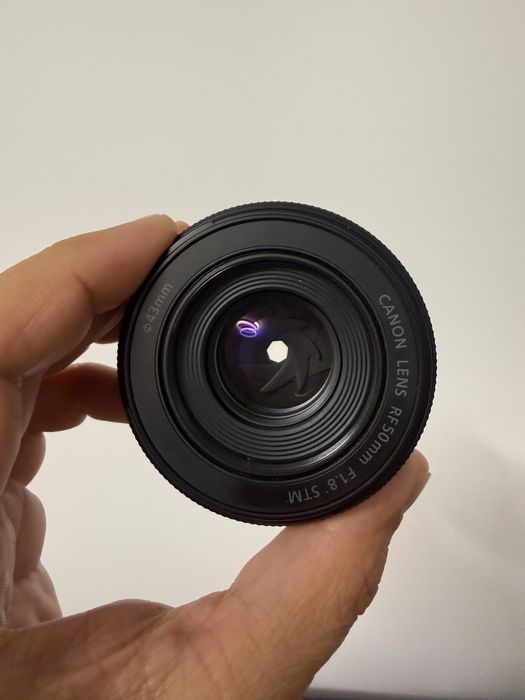 canon rf 50 f1.8