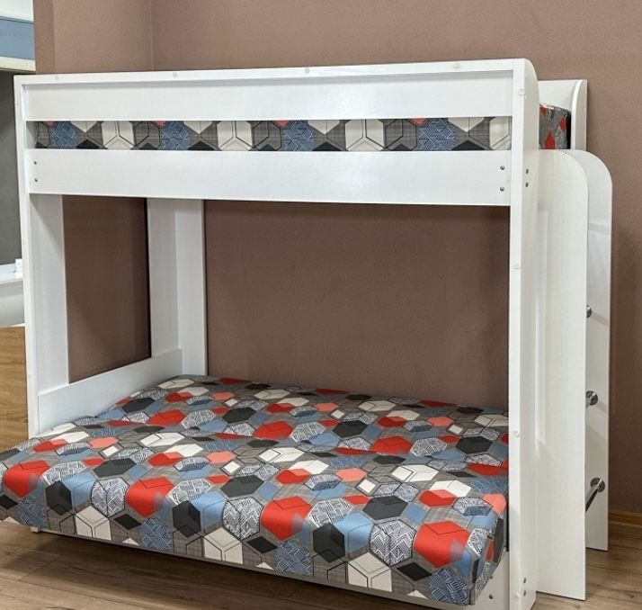Продается детский двухъярусный кровать
