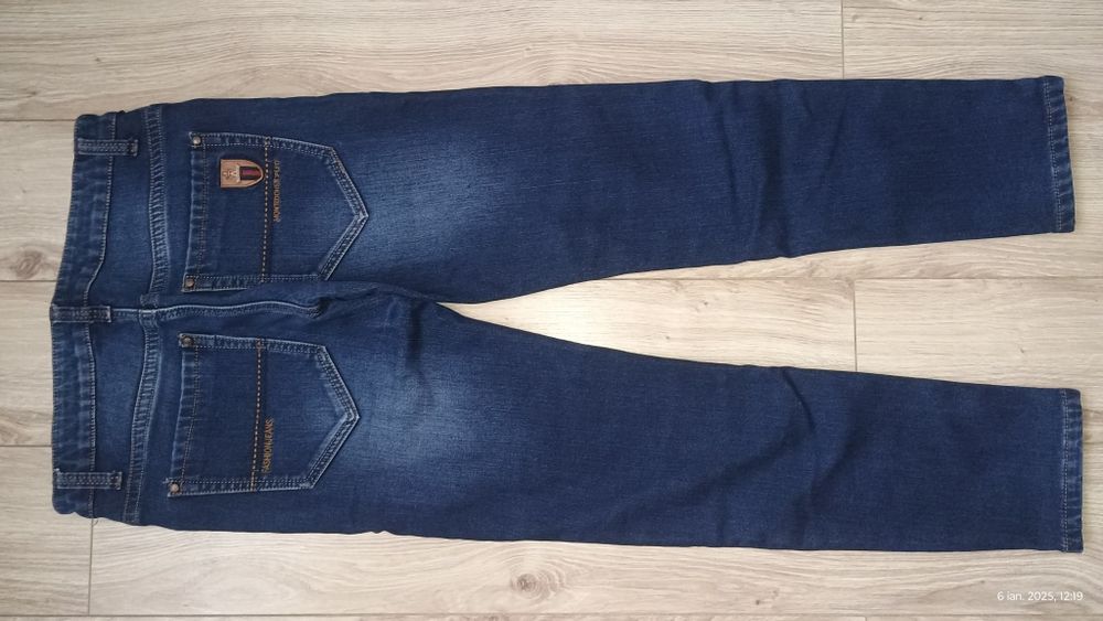 Pantaloni blue-jeans băiat pentru vârsta de 10-11 ani