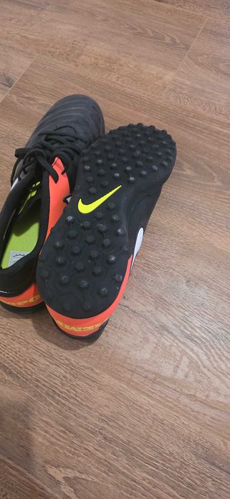 Nike, Tempo, Мъжки стоножки, 46 номер