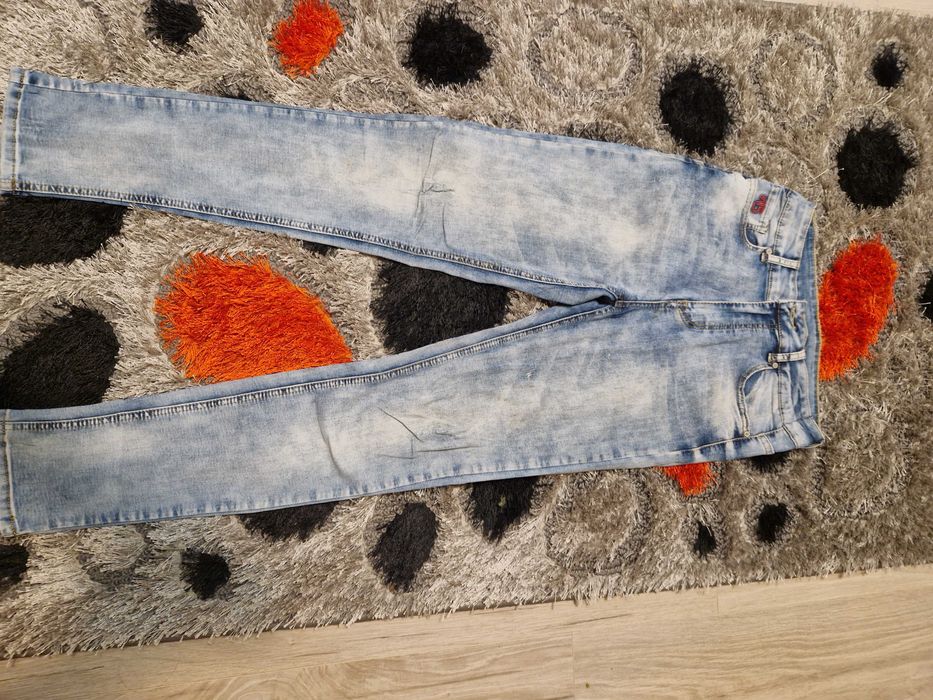 Blugi albaştri damă