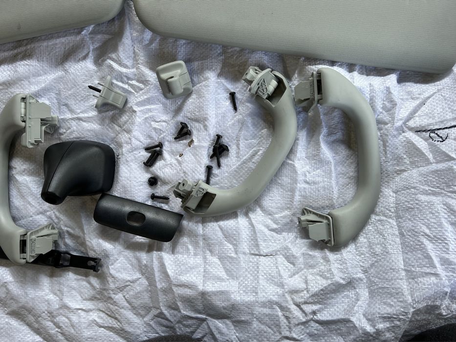 Parasolare manaere si accesorii plafon pt vw passat cc