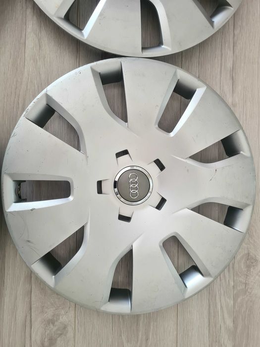 Тасове за Audi A3, A4, A6