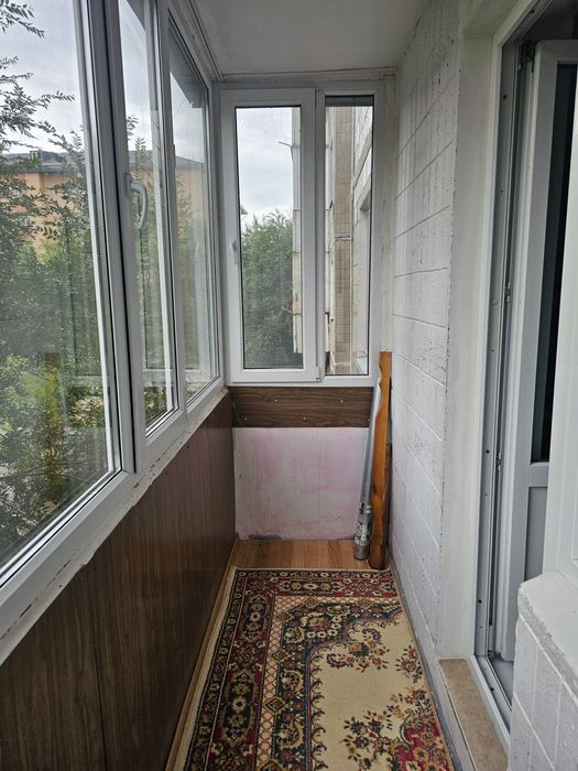 2бөлмелі пәтер 2 қабат.  Югта.  130мың