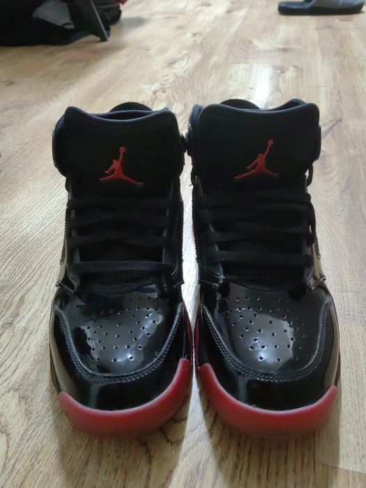Air Jordan MARS 270