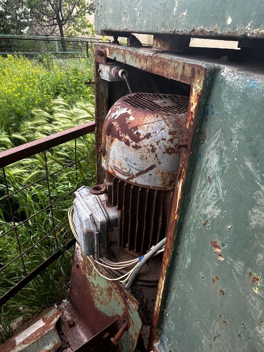 Деревообрабатывающий станок