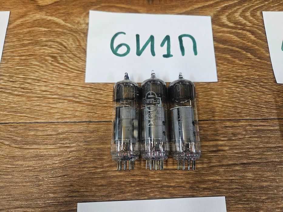 Колекция Радиолампи – Аудиофилски и ретро компоненти (81 модела)
