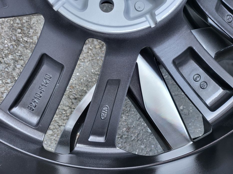 19цола Kia Sportage Киа Спортидж 5x114.3 Оригинални