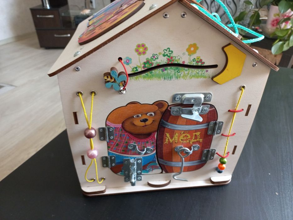 Продам недорого деревянный домик