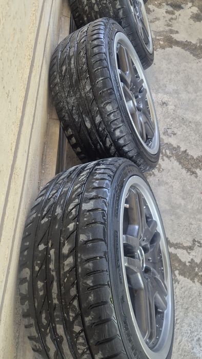 Продам диски с шинами р18
