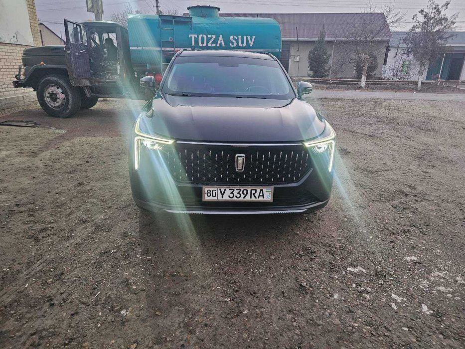 Bestune T55  срочно сотилади