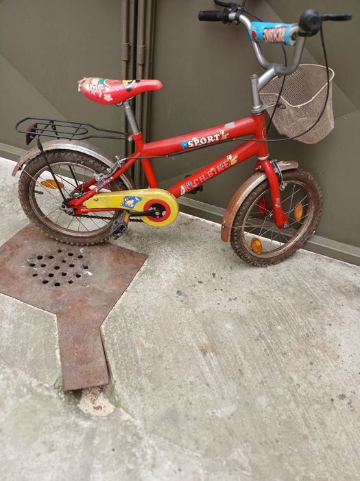 Bicicletă pentru copii