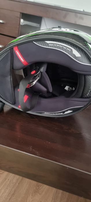 Casca Scorpion Exo 1400 evo 2 CARBON