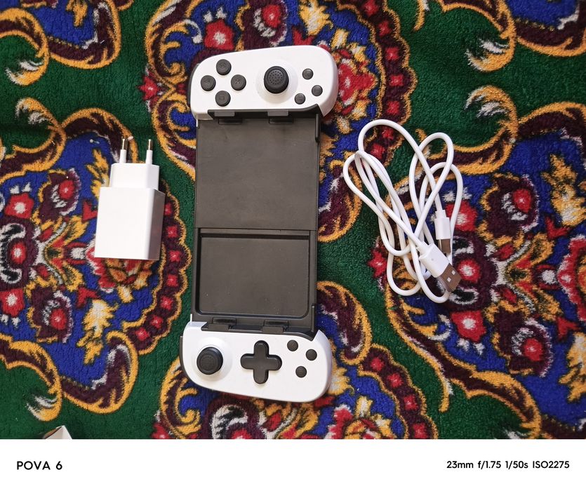 Компьютер ва Телефон учун Геймпад сотилади