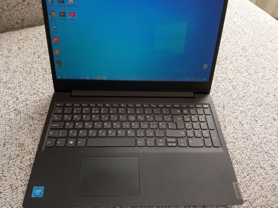 Notebook lenova 82c3