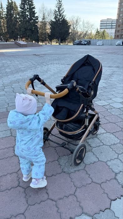 Продам коляску 2в1