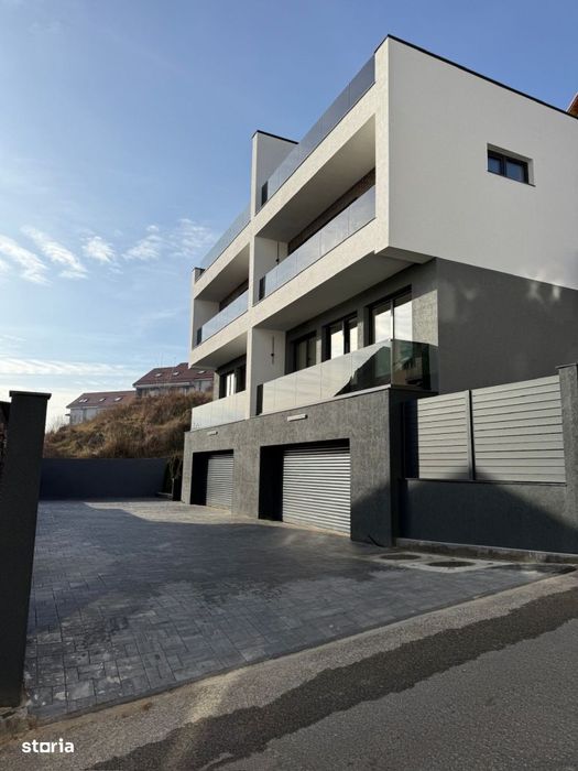 Casa tip duplex, constructie premium cu rooftop panoramic de 61 mp, Do