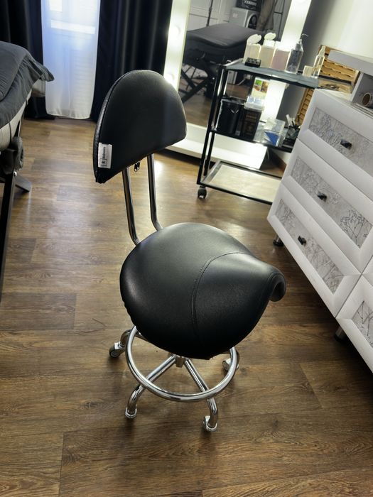 Стулья для бьюти сферы бу