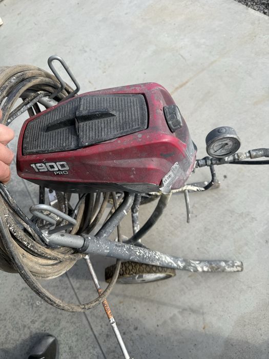 Pompa airless vopsit Titan 1900 Pro + pompă electrică