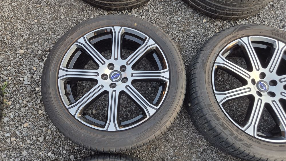 Оригинални джанти Волво 5/108 VOLVO XC60 5x108

Употребявани, Шумен