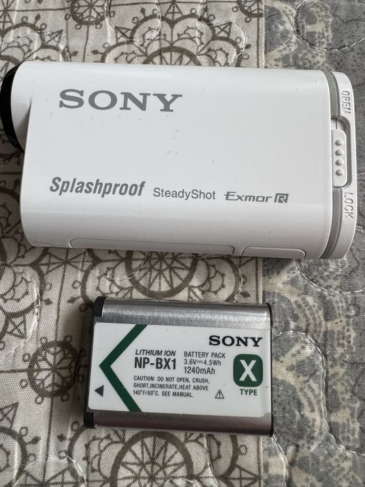 SONY AS200V action cam