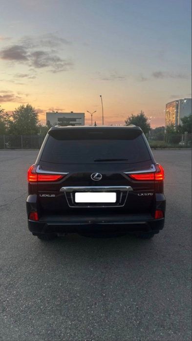 Аренда автомобиля с водителем