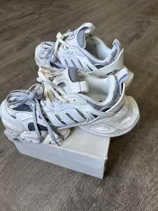 Adidas XLG Deluxe