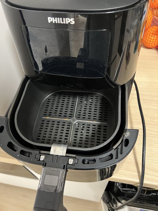 Friteuza Philips Airfryer Essential Collection HD9252/90