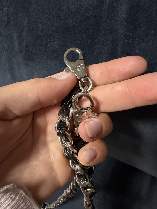 Geanta chanel pe negru