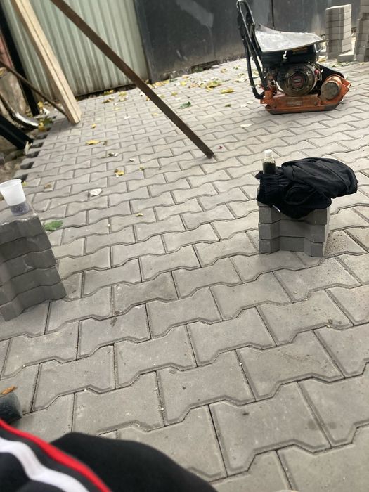 Укладка брусчатки 1500