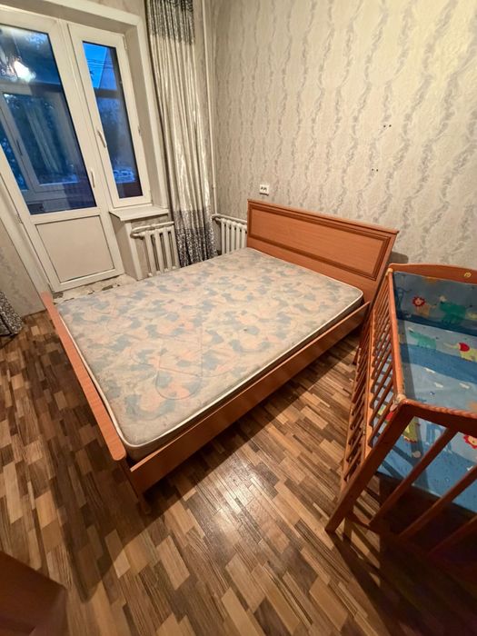 шкаф и кровать бесик на подорок если что