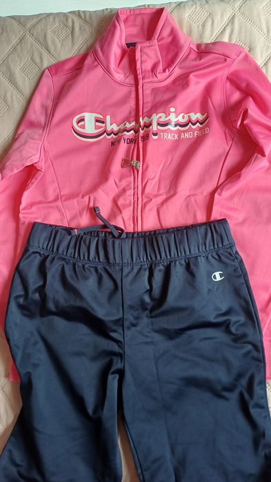 Лек анцуг на Champion за момиче на 9-10 години