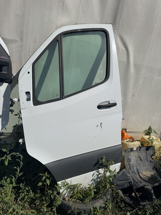 Portiere fata mercedes sprinter 907