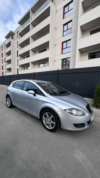 Vând seat leon facelift