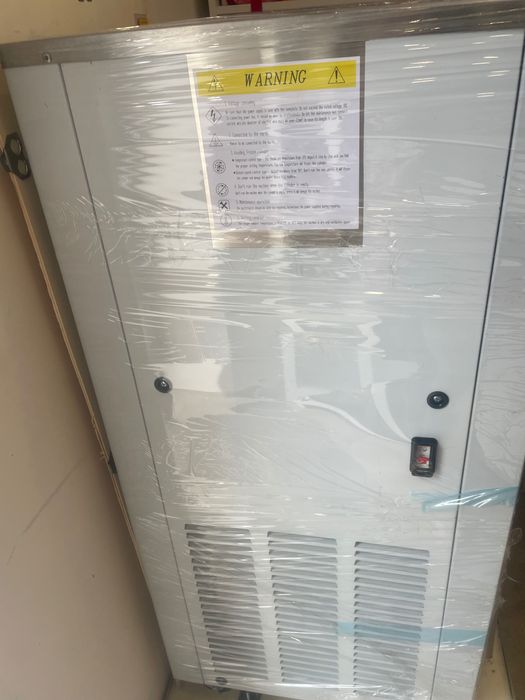 Сладолед машина чисто нова с гаранция