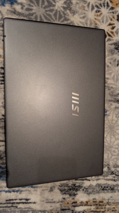 Laptop MSI Modern 15 F13MG