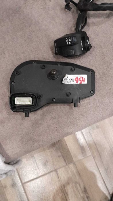 Piese Honda CBR 954