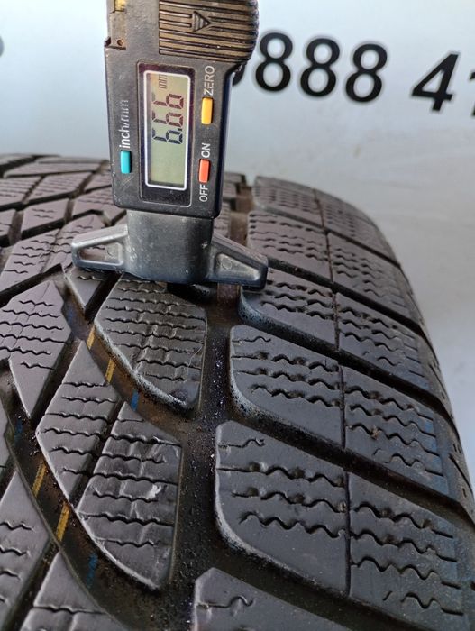 Перфектни 2бр.265/45/20 Dunlop 4D AO dot3920