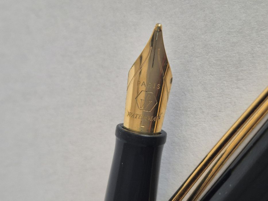 Stilou Waterman Harmonie Black Gold Trim ( penita L)