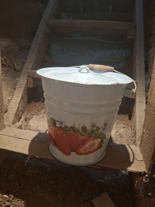 Сырлы шелек сатылады