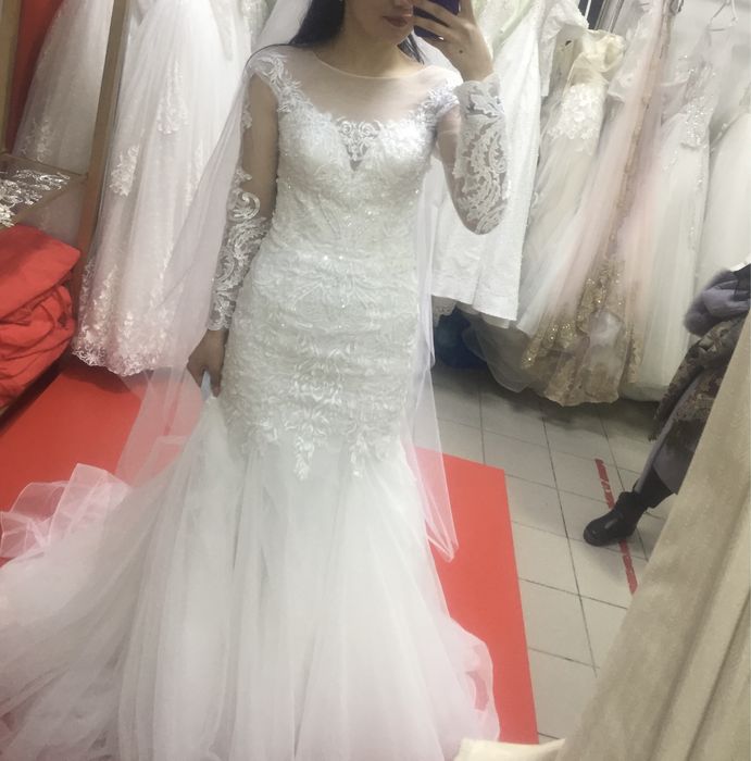 Платье свадебное