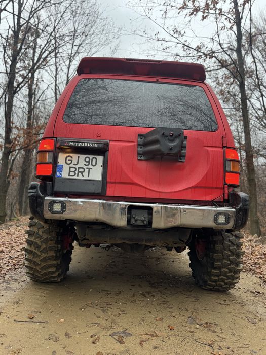 Mitsubishi Pajero Mk2 motor 1.9 Avf 131