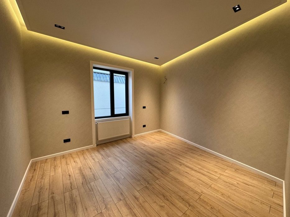 Катта Хасанбой 2.5соток Уй сотаман. Срочно Продаю дом 2.5соток