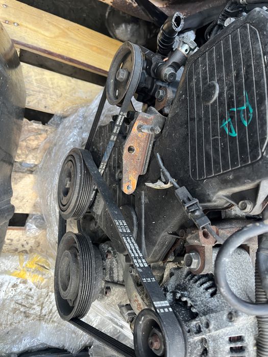 Карина Е 2.0,1.8,1.6привозной двигатель.