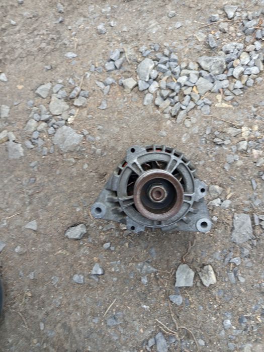 Генератор на Мерседес