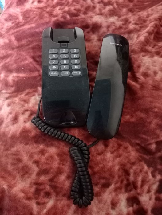 Телефон стационарный